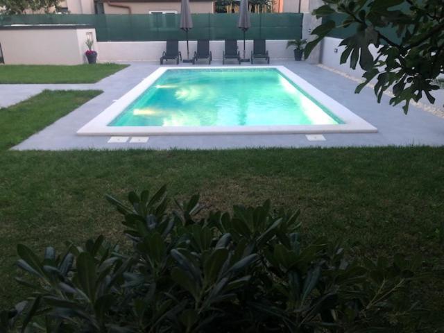 Leneda Apartments With Pool PUY Exterior foto